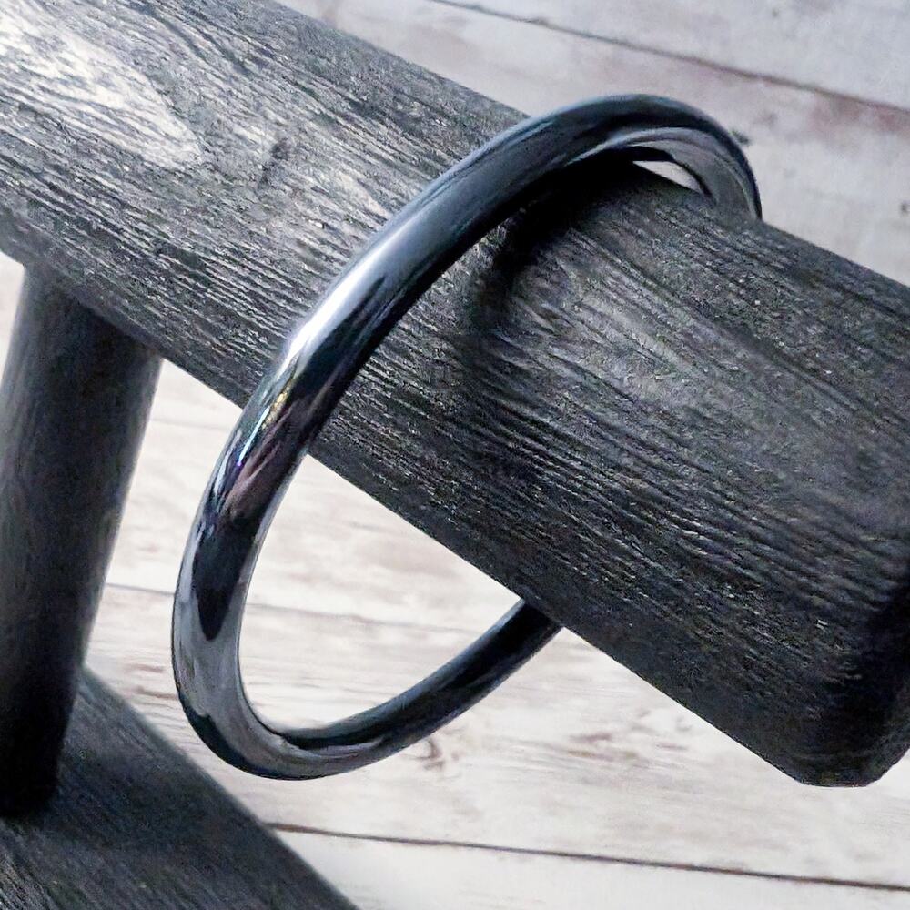 Vintage Bracelet Dark Bangle